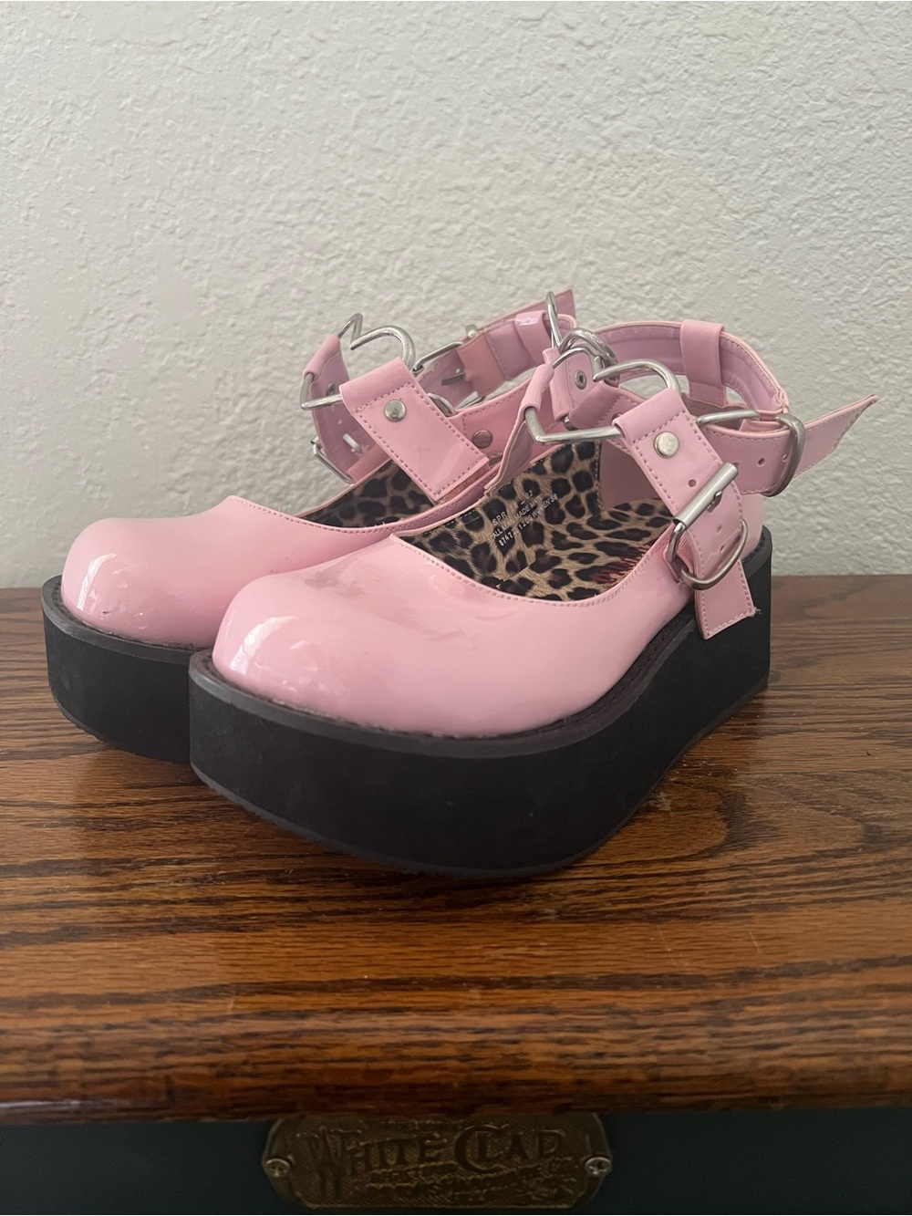 Demonia Faux Patent Leather Platform Mary Janes Pink Shoes Heart Buckle Strap 6